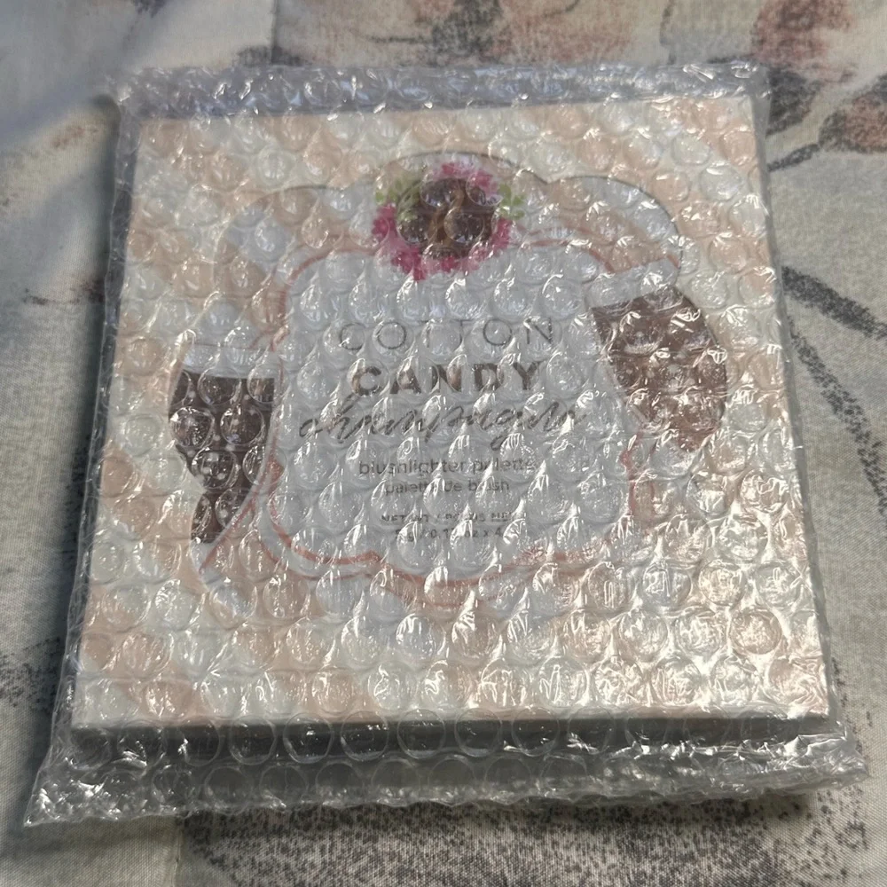 Beauty Bakerie Blushlighter Palette